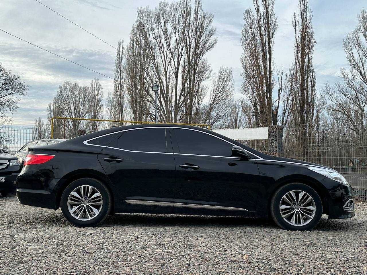 Авто Hyundai Grandeur 2015