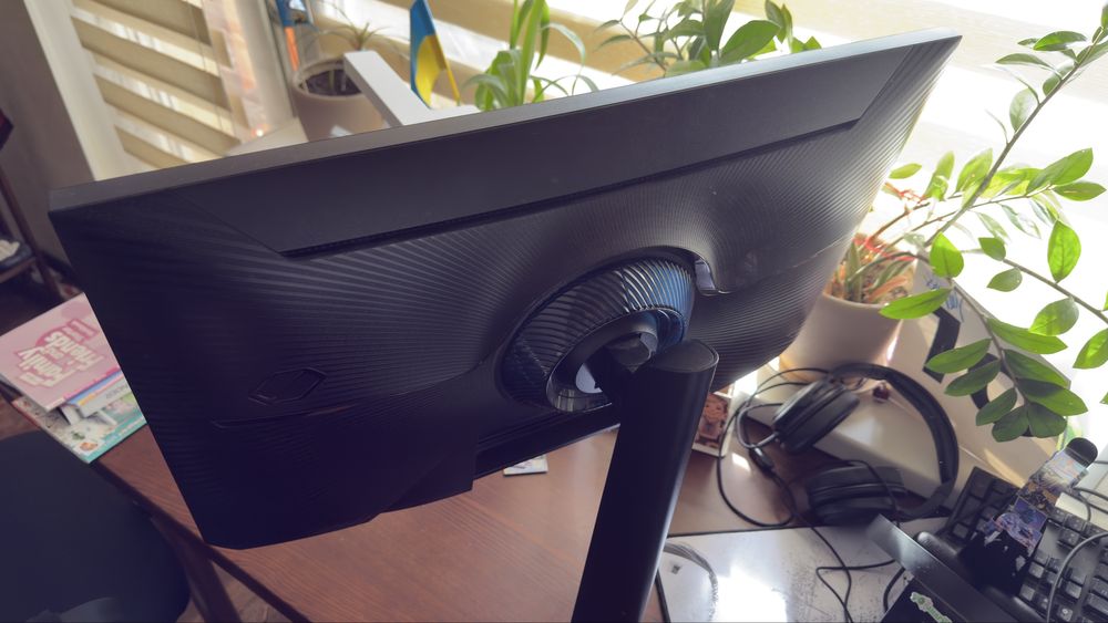 Монитор Samsung Odyssey g4 27