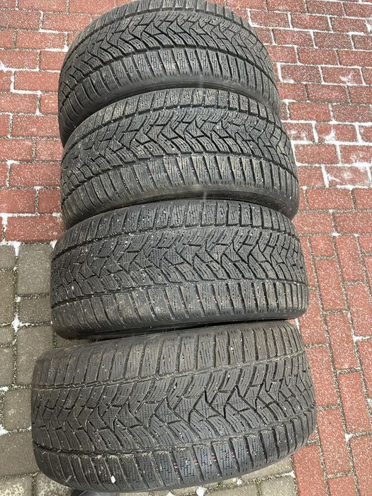 225/40R18 Dunlop Winter Sport Зима .