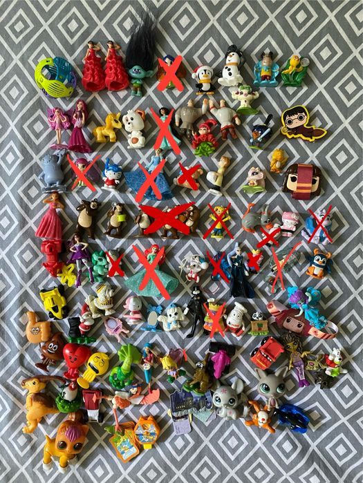 Іграшки кіндер сюрприз