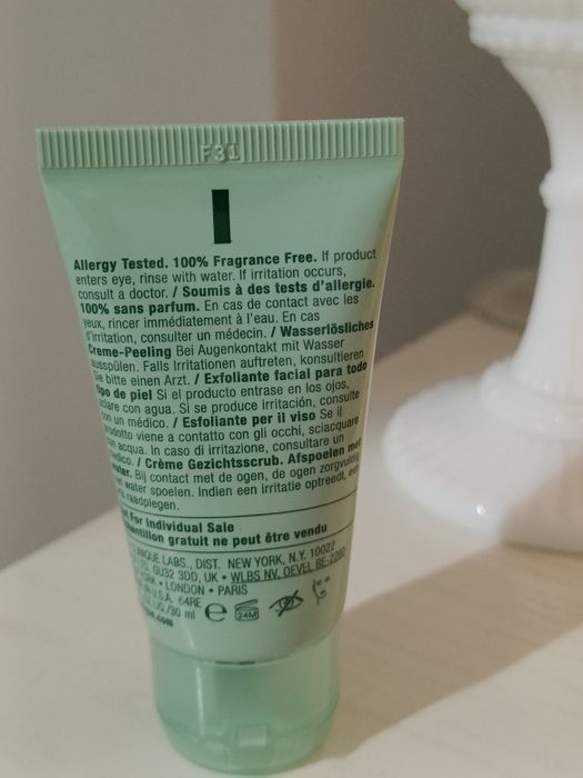 Clinique Day Scrub Cream Rinse-Off Formula peeling 30 ml