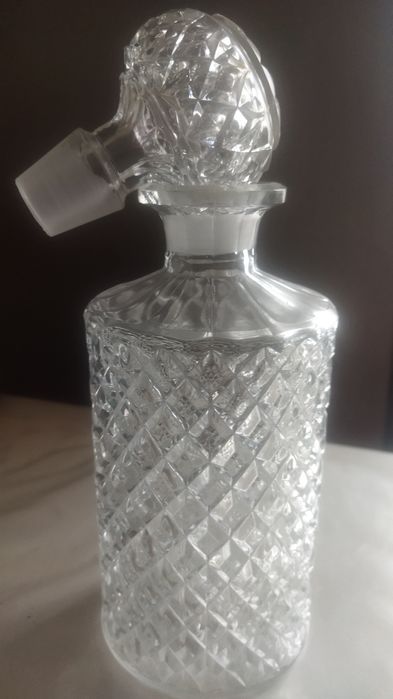 Хрустальная бутыль для жидкости