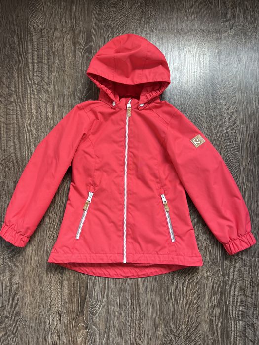 Легка куртка, вітровка, дощовик від reima tec go 110 см.