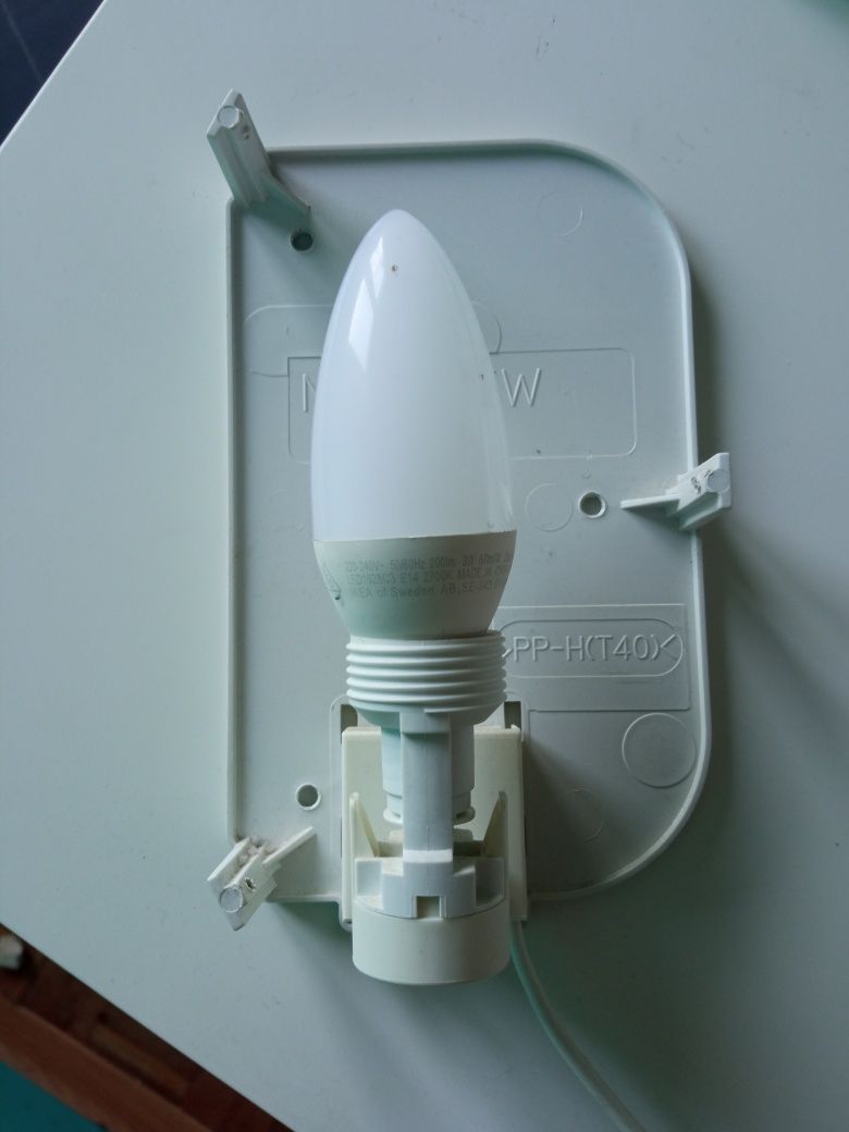 Lampka nocna do pokoju dziecięcego księżyc IKEA