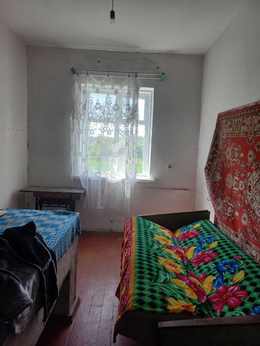 Продаж добротного будинку із земельною ділянкою в с. Шевченкове