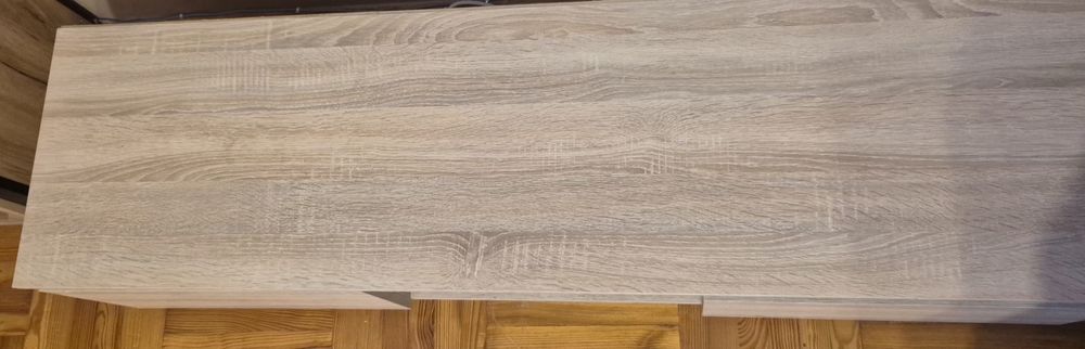 Szafka RTV dąb sonoma 140 cm – jak nowa