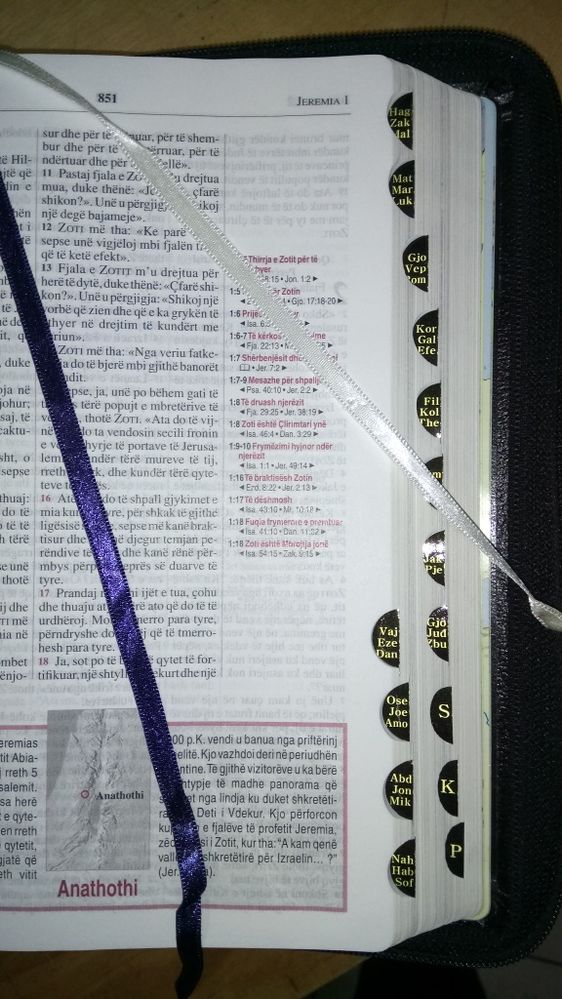 Bibla e studimit - The New Thompson Study Bible in ALBANIAN