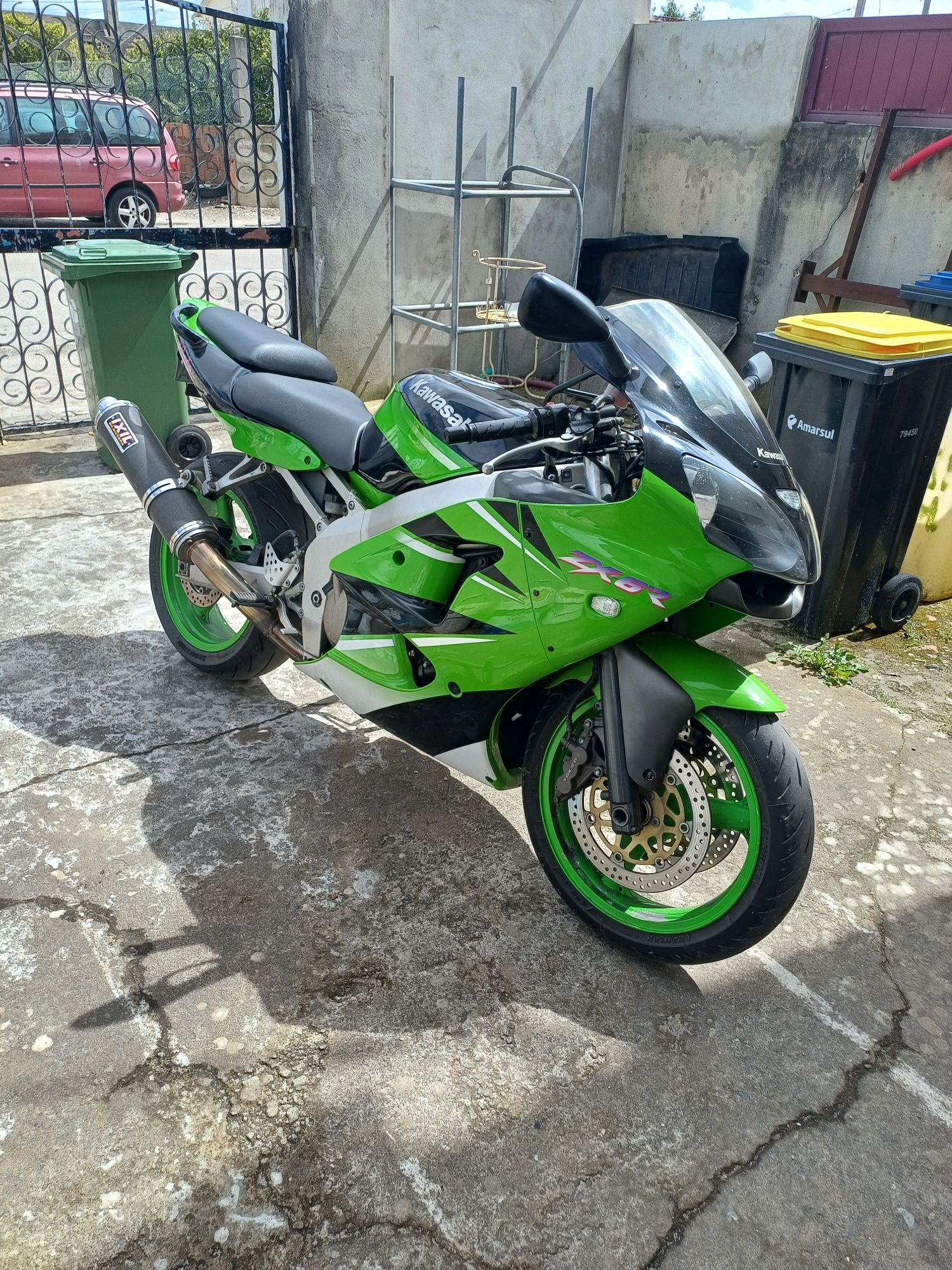 Kawasaki Zx6R 2001