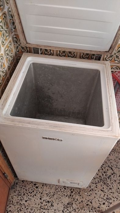 Arca beko usada e a trabalhar