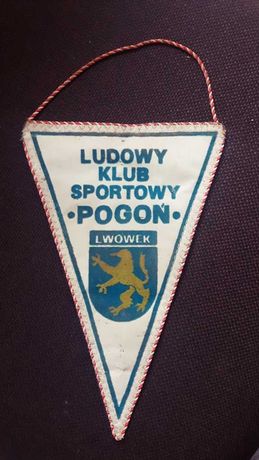 Proporczyk Ludowy Klub Sportowy Pogoń Lwówek i oznaka.