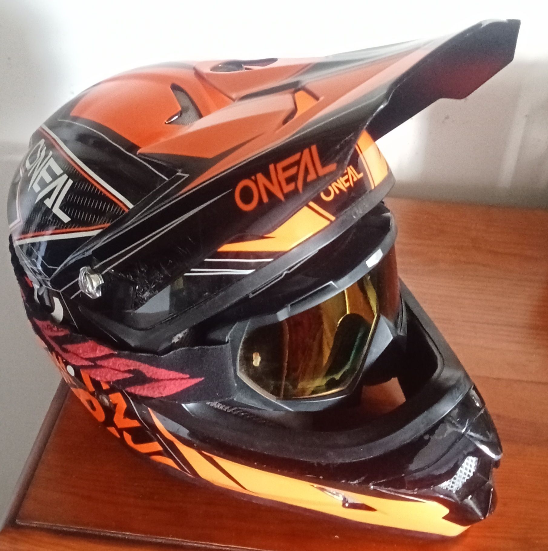 Capacete de Motocross Oneal