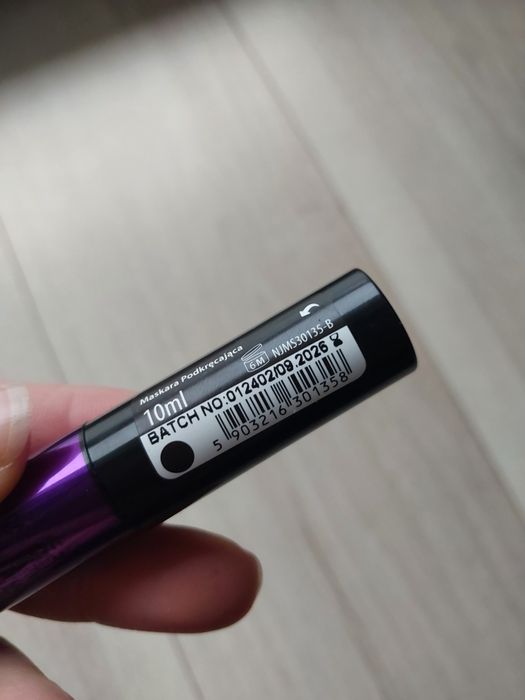 Tusz do rzęs, maskara podkręcająca 10 ml joko