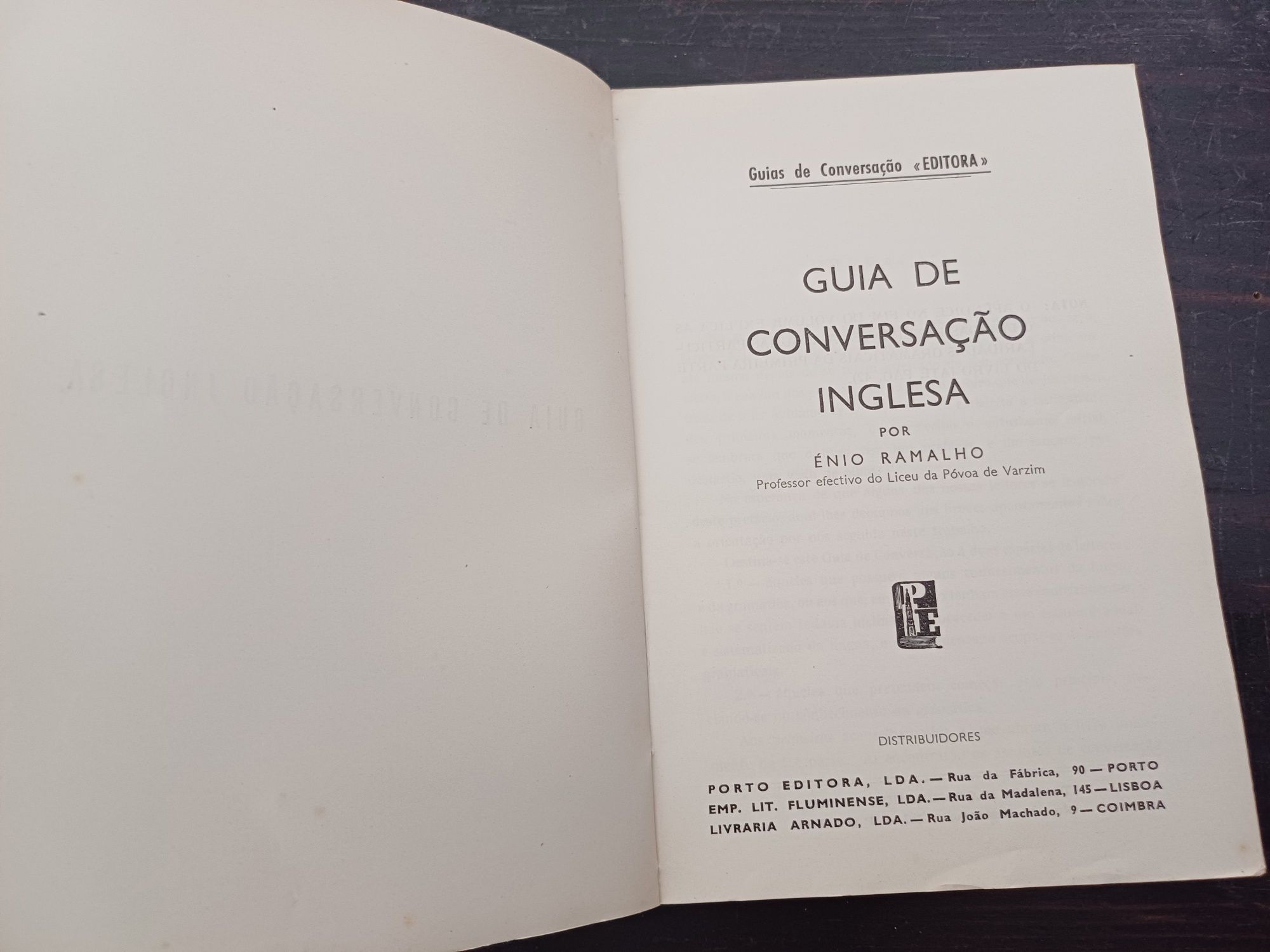 Guia de conversação inglesa da Porto Editora