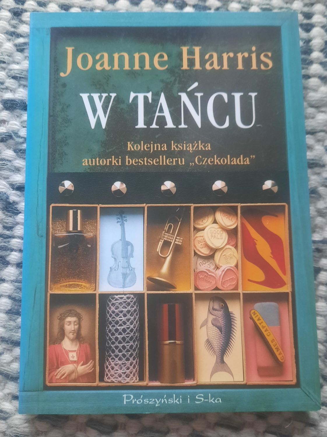 W tańcu- Joanne Harris