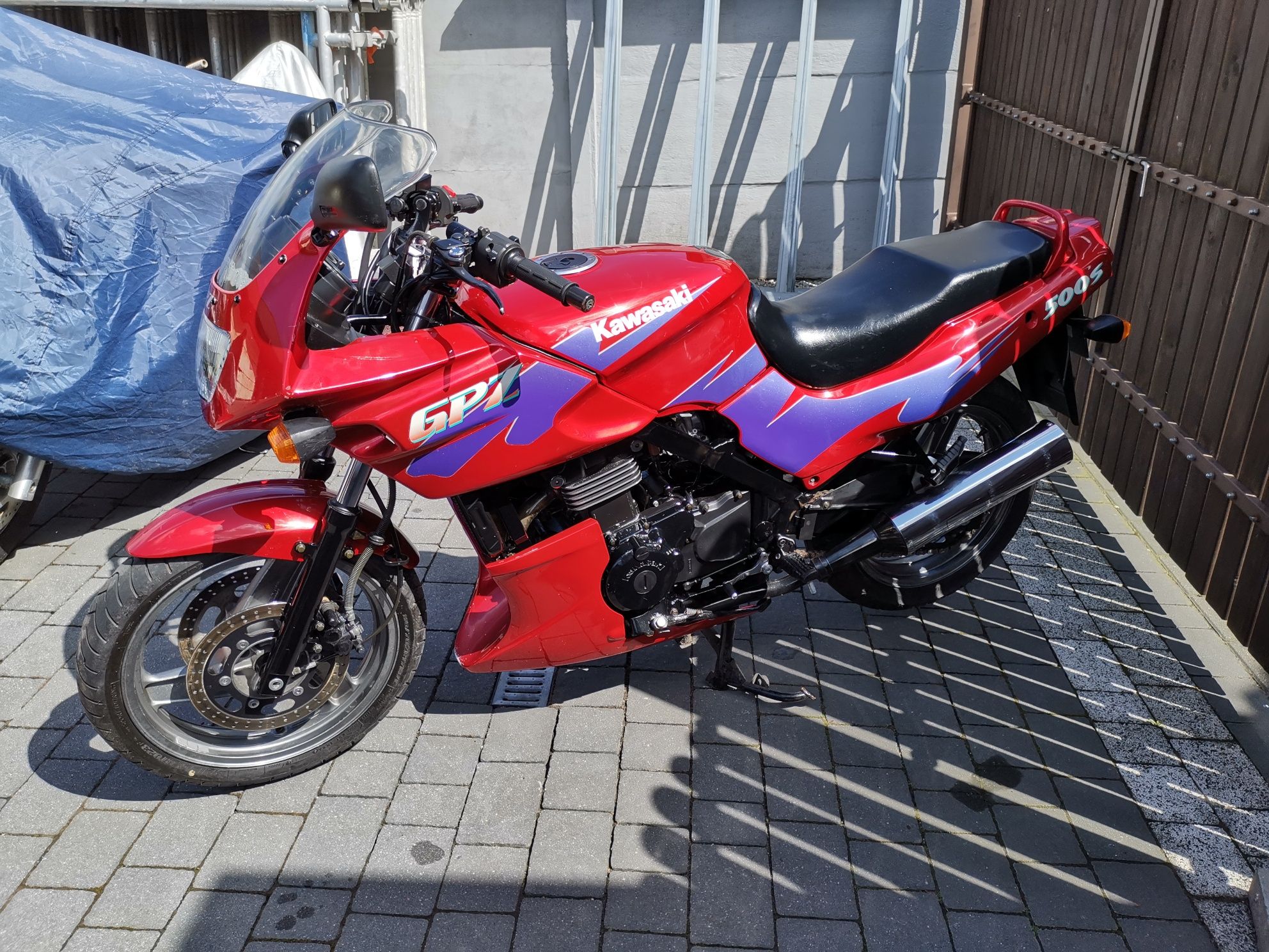 Kawasaki GPZ 500