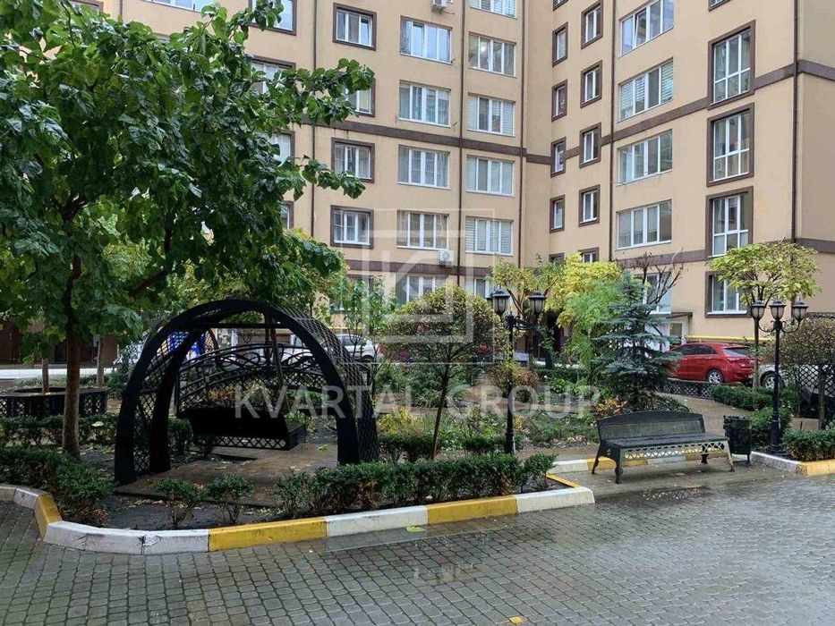 БЕЗ КОМІСІЇ! світла Однокімнатна квартира з ремонтом. ПОКРОВСЬКИЙ парк