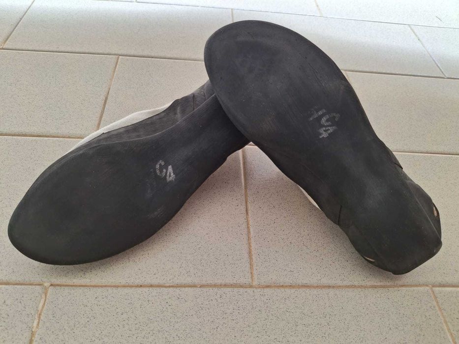 Pés de Gato 42 Five Ten