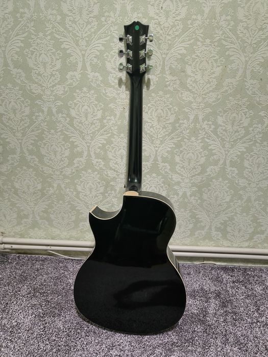 Акустическая гитара Caraya