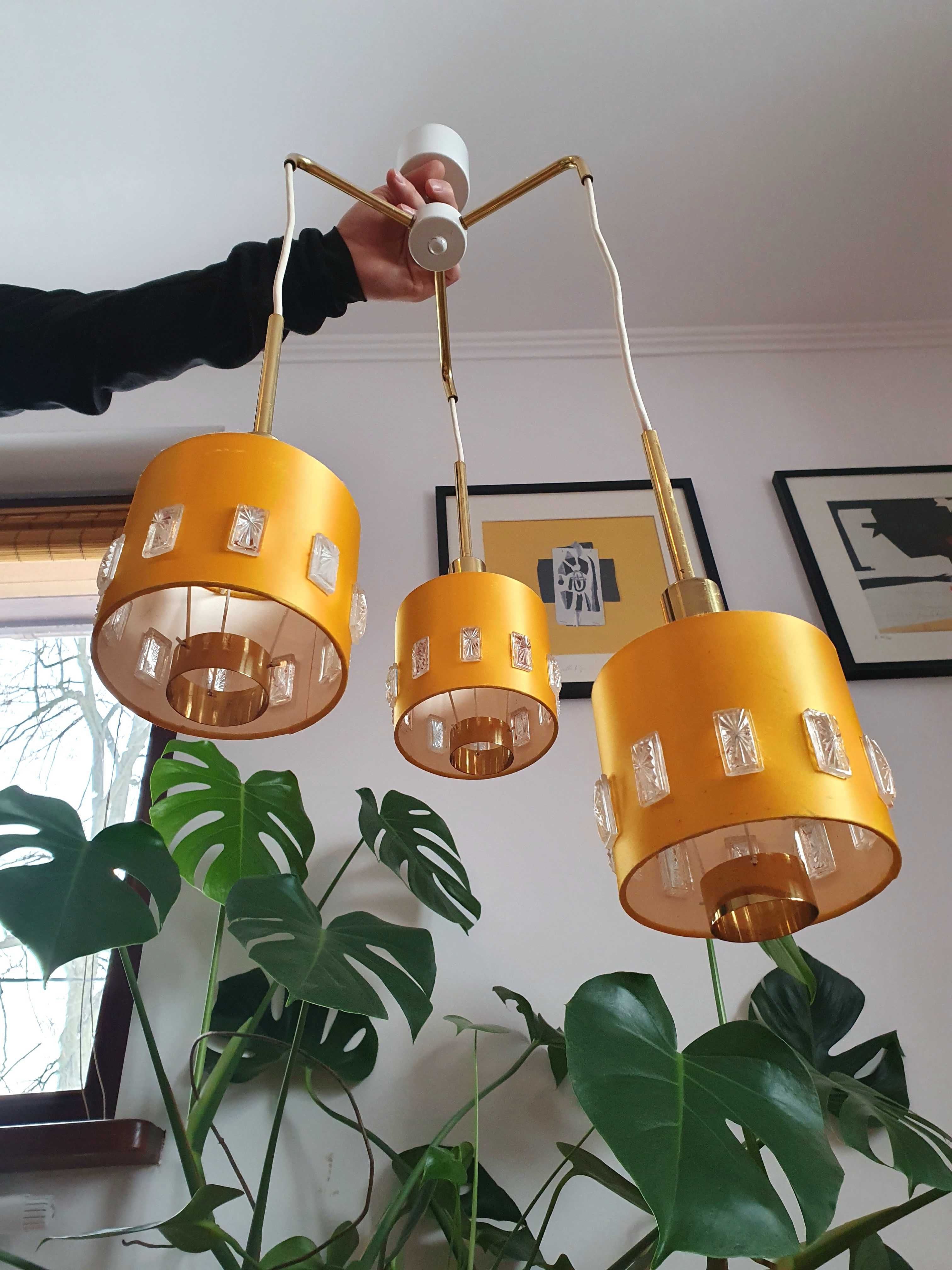 Lampa sufitowa, żółty abażur, lata 60, vintage / retro / PRL