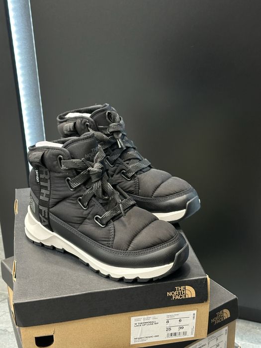 Супер ціна! Оригінальні черевики TNF  37,38,39,40