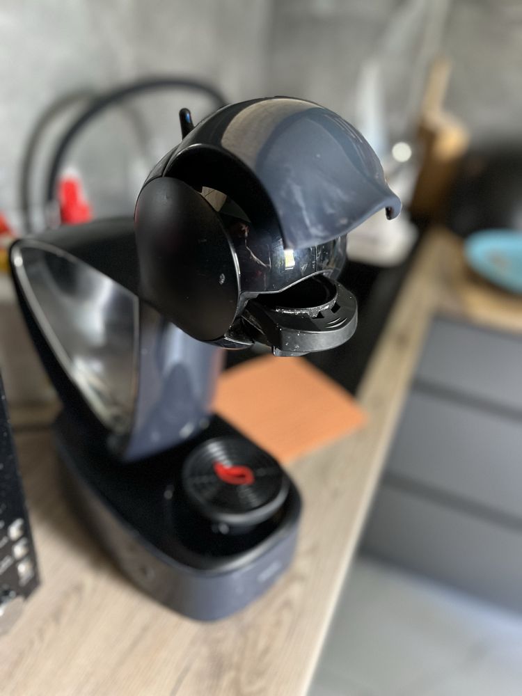 Ekspres Kapsułkowy KRUPS DOLCE GUSTO KP173 Czarny