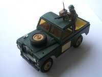 Stara zabawka PRL - resorak Land Rover - f-ma Britains Made in England