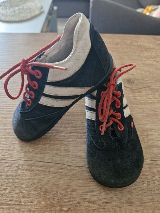 Emel rozmiar 22 granatowe