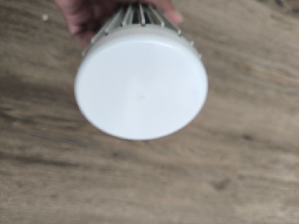 Lâmpada UV eliminadora de insetos com iluminação decorativa