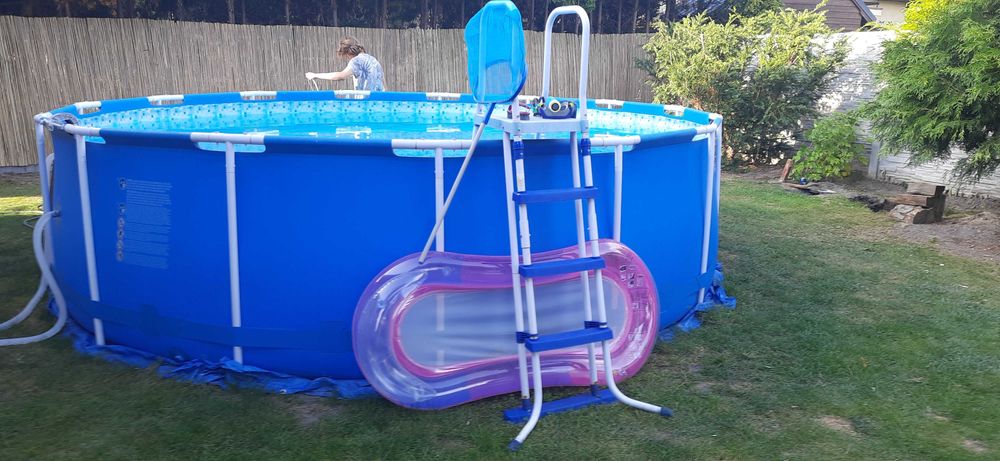 basen bestway 457x122 stelażowy plus pompa piaskowa