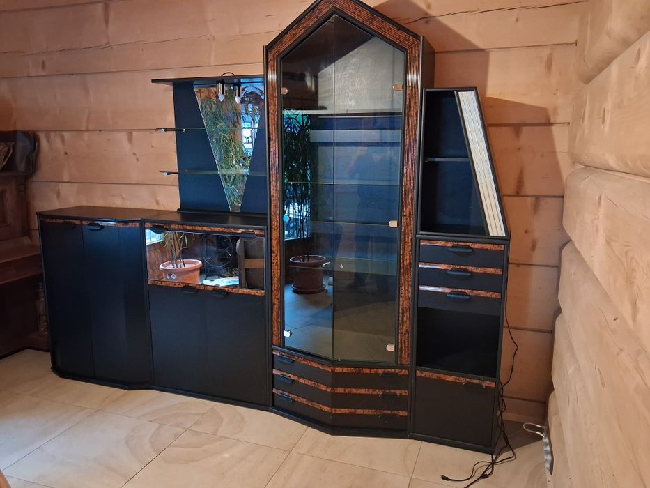 Meblościanka plus stolik  pod telewizor