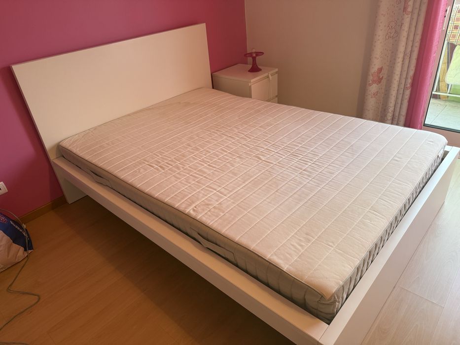 Cama de casal 1,40 * 2,00