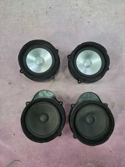 Динамік Range Rover Sport L320 HARMAN\KARDON Передній Задній