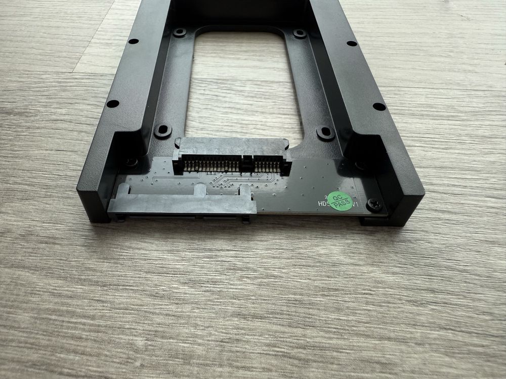 ICY BOX IB-2538StS  Suporte / Adaptador de discos HDD/SSD 2.5 para 3.5