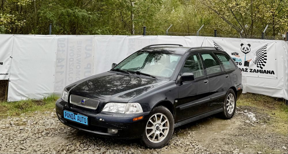 Volvo V40 1.8 ~ Lift ~ Zarejestrowane ~ Klima ~ Możliwa zamiana!