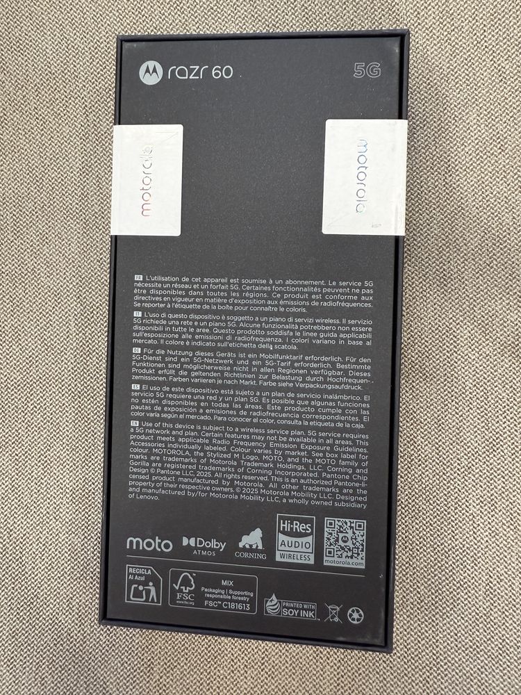 Nowa Motorola RAZR 60 5G 8/256 GB