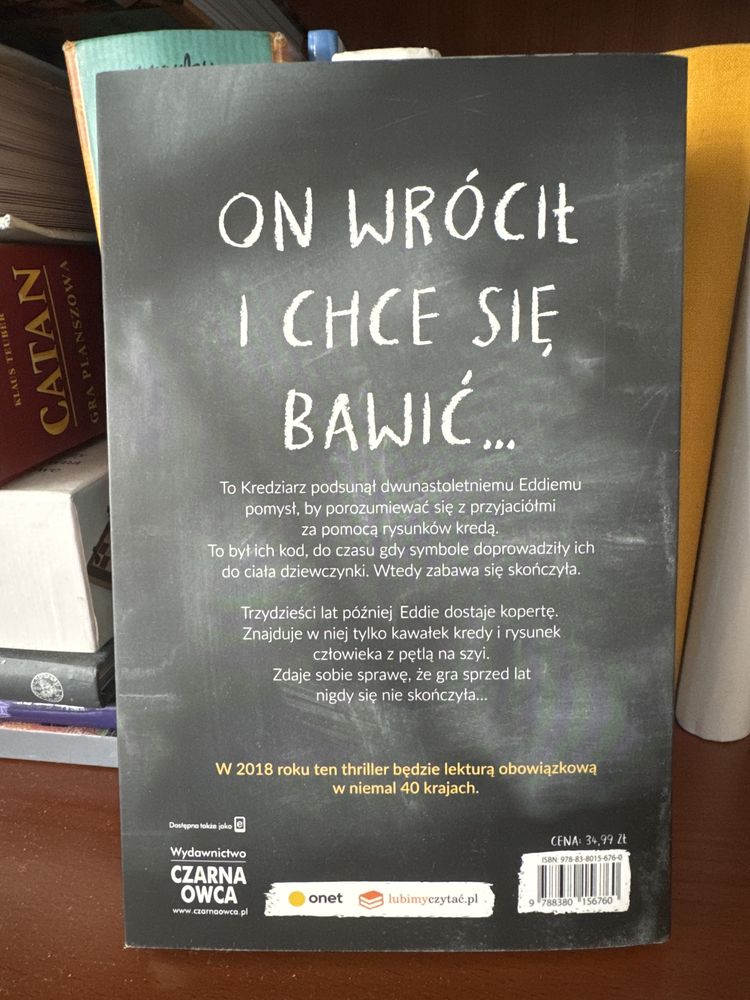 Kredziarz książka kryminał C.J. Tudor