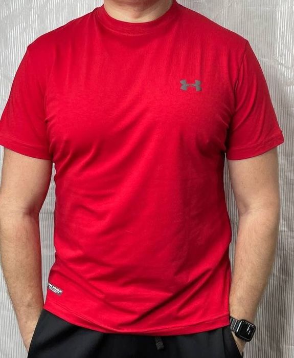 Чоловіча футболка мужская Under Armour шість кольорів