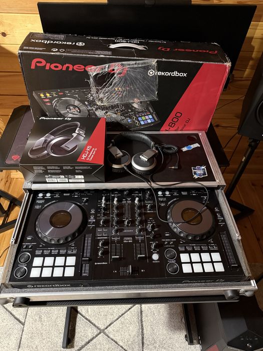 Pioneer ddj-800 + CASE + SŁUCHAWKI