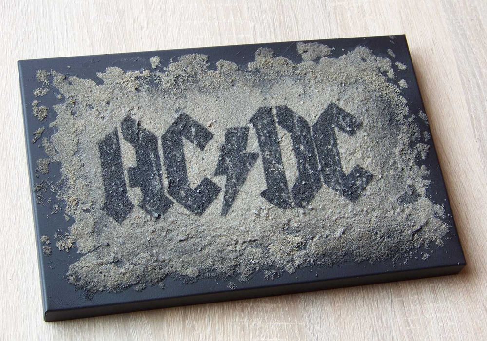 AC/DC Malowany ręcznie obraz na piaskowym tle