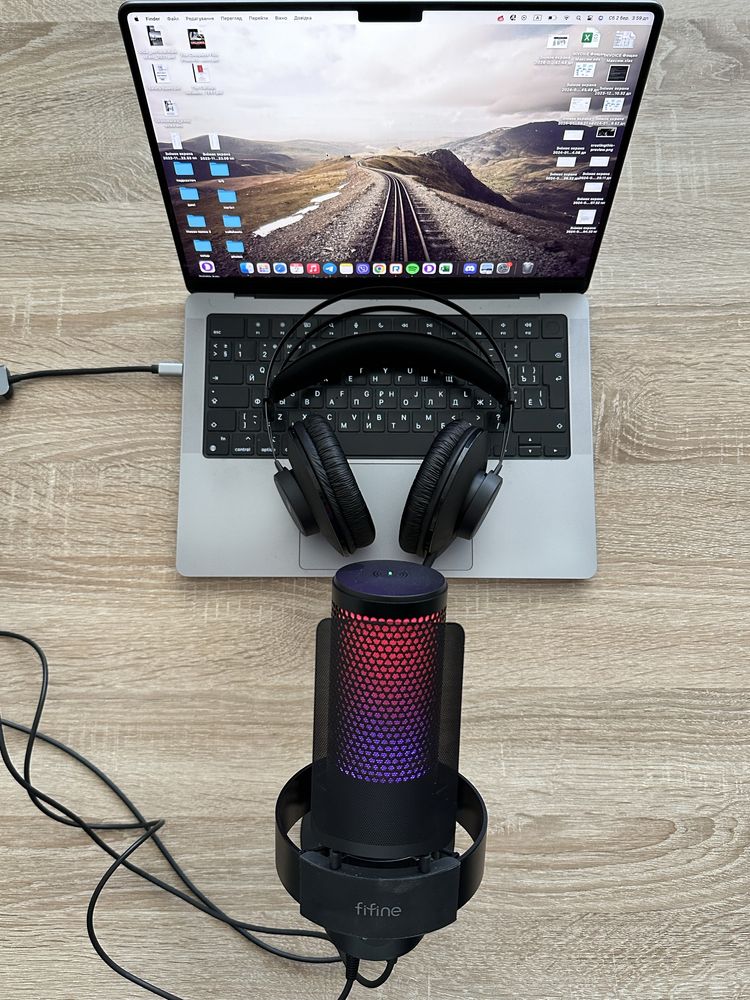 Навушники AKG K52