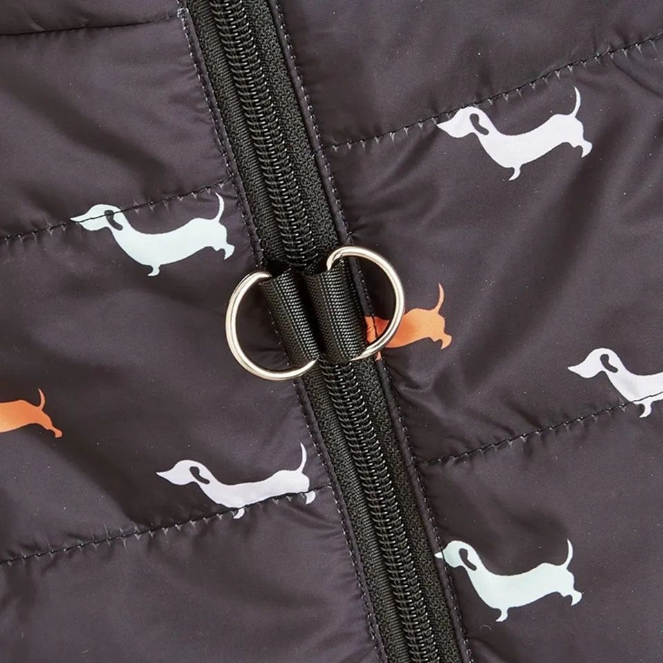 Roupa para animal muito pequeno