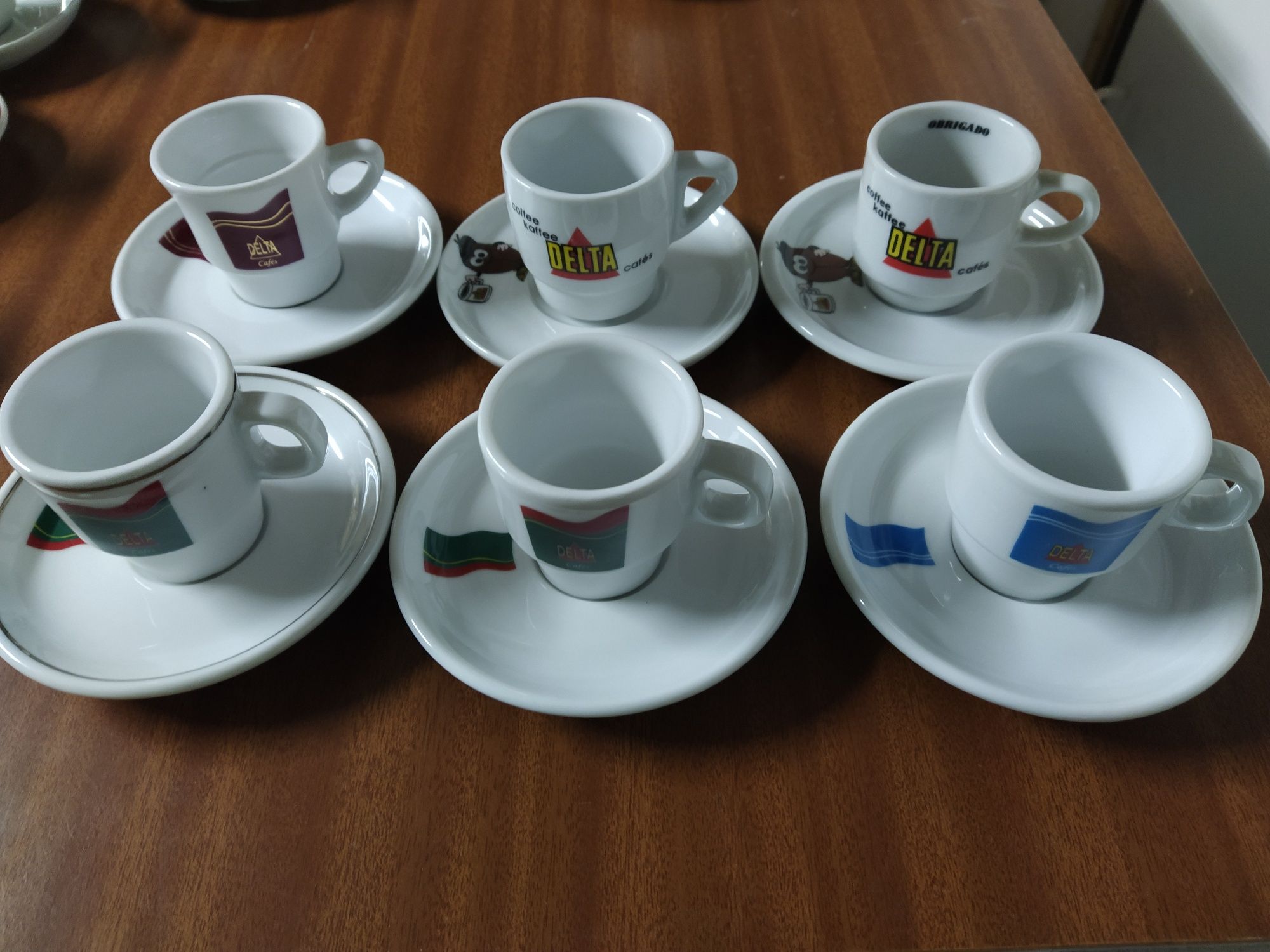 Chávenas de café