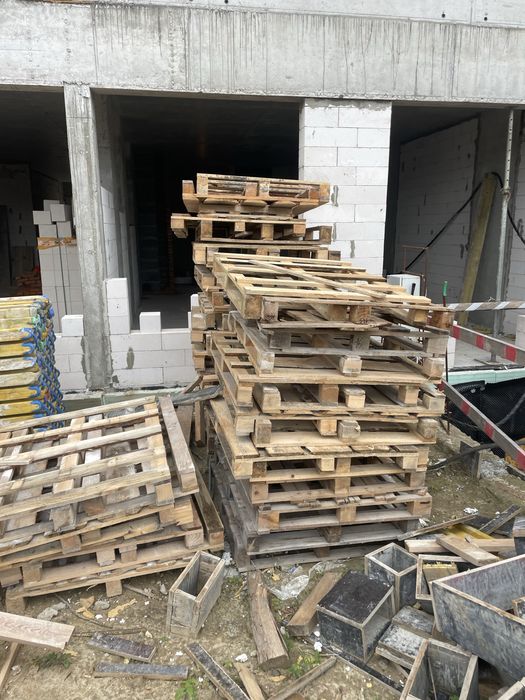 Продам піддони б/у