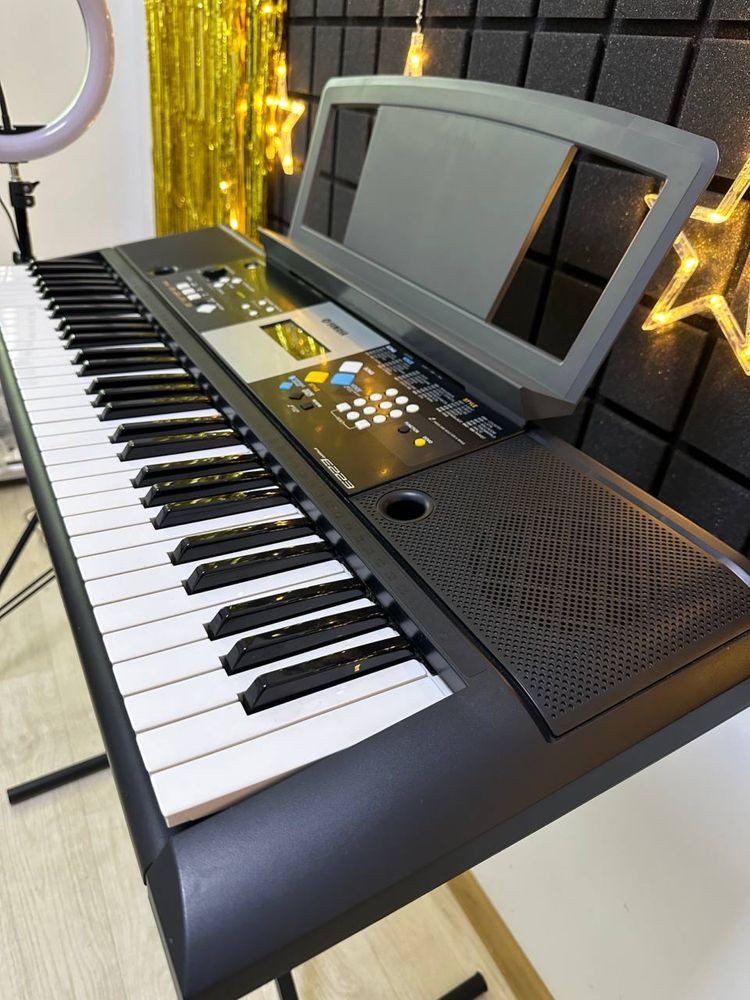 Синтезатор YAMAHA, цифрове піаніно, электронное пианино