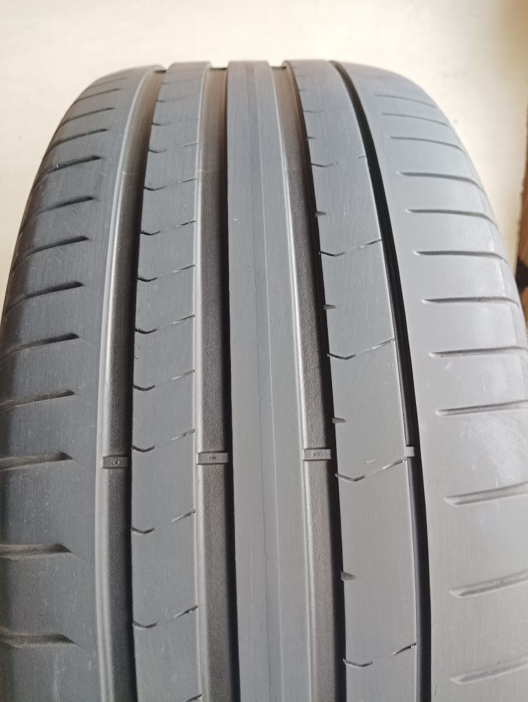 255/40/21 Pirelli P Zero