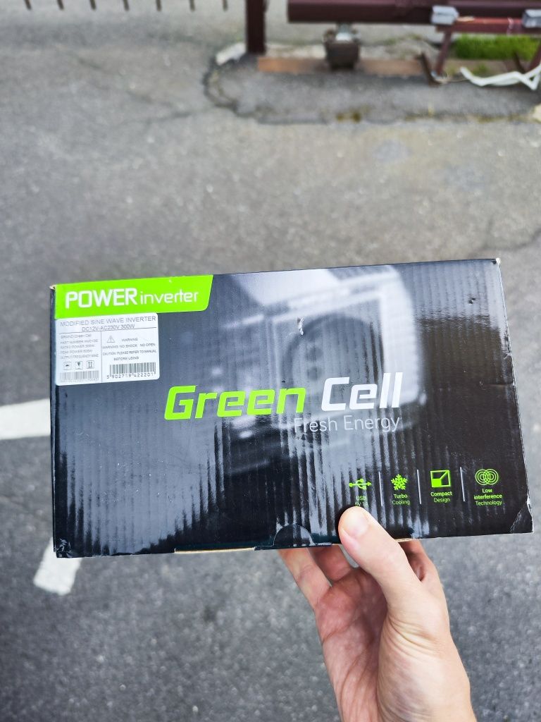 Инвертор Green cell 300W