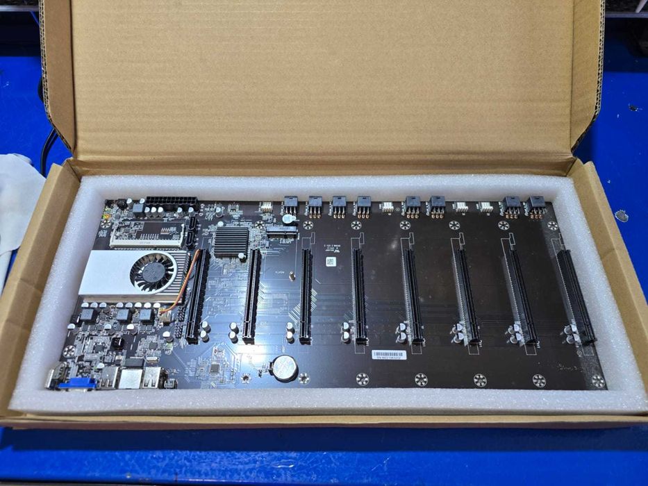 BTC-37 Mining Motherboard CPU 8 Video Card Slots DDR3 Memory, VGA NOVA64585233303425122
