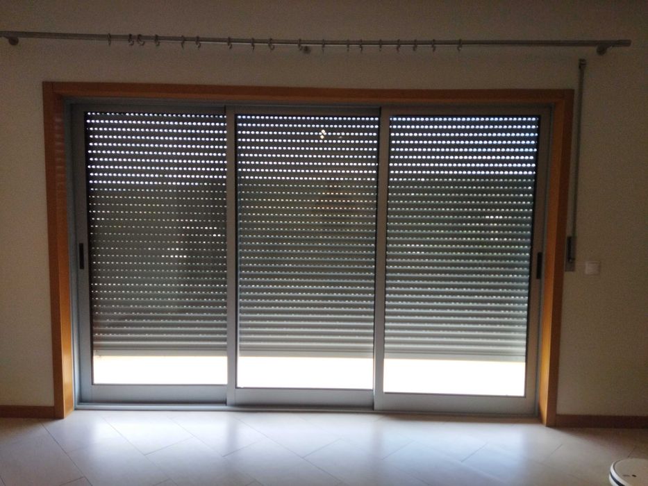 Janelas Alumínio - Vidros duplos