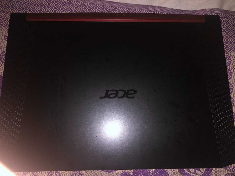 Acer Nitro 5 AN515-43-R9UG 15,6” 60Hz R5 3550H 16GB /512 SSD GTX 1650
