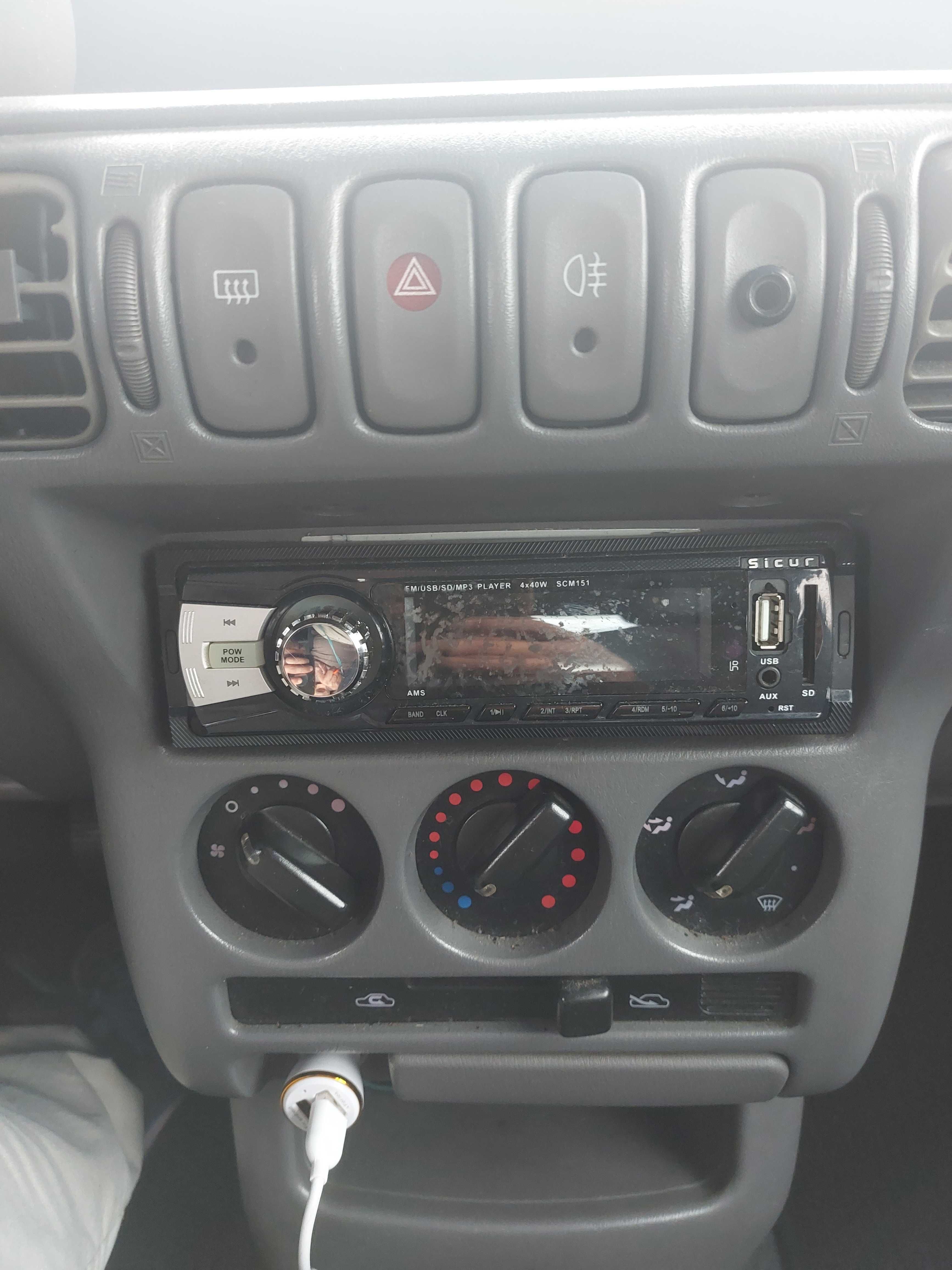 Nissan Micra 1.0